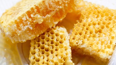 Khắc phục tình trạng hôi miệng bằng sản phẩm chứa dịch chiết sáp ong đem lại hiệu quả như thế nào?